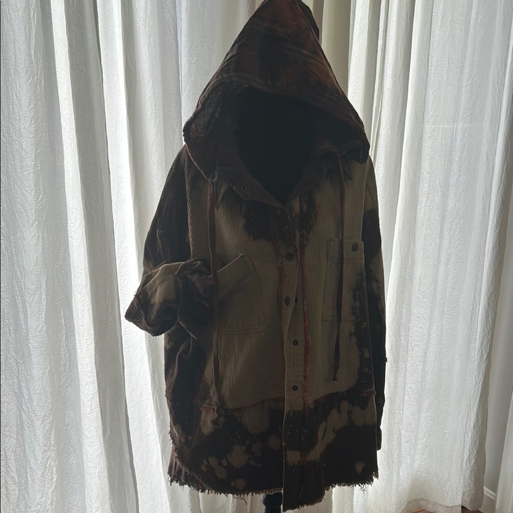 Oli & Hali - Brown and Tan Hooded Jacket